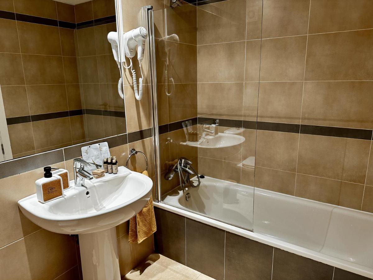 Esmeralda Suites Calpe Buitenkant foto